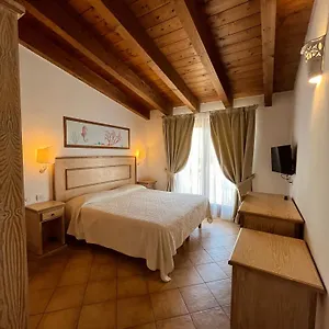 La Borgata Hotel